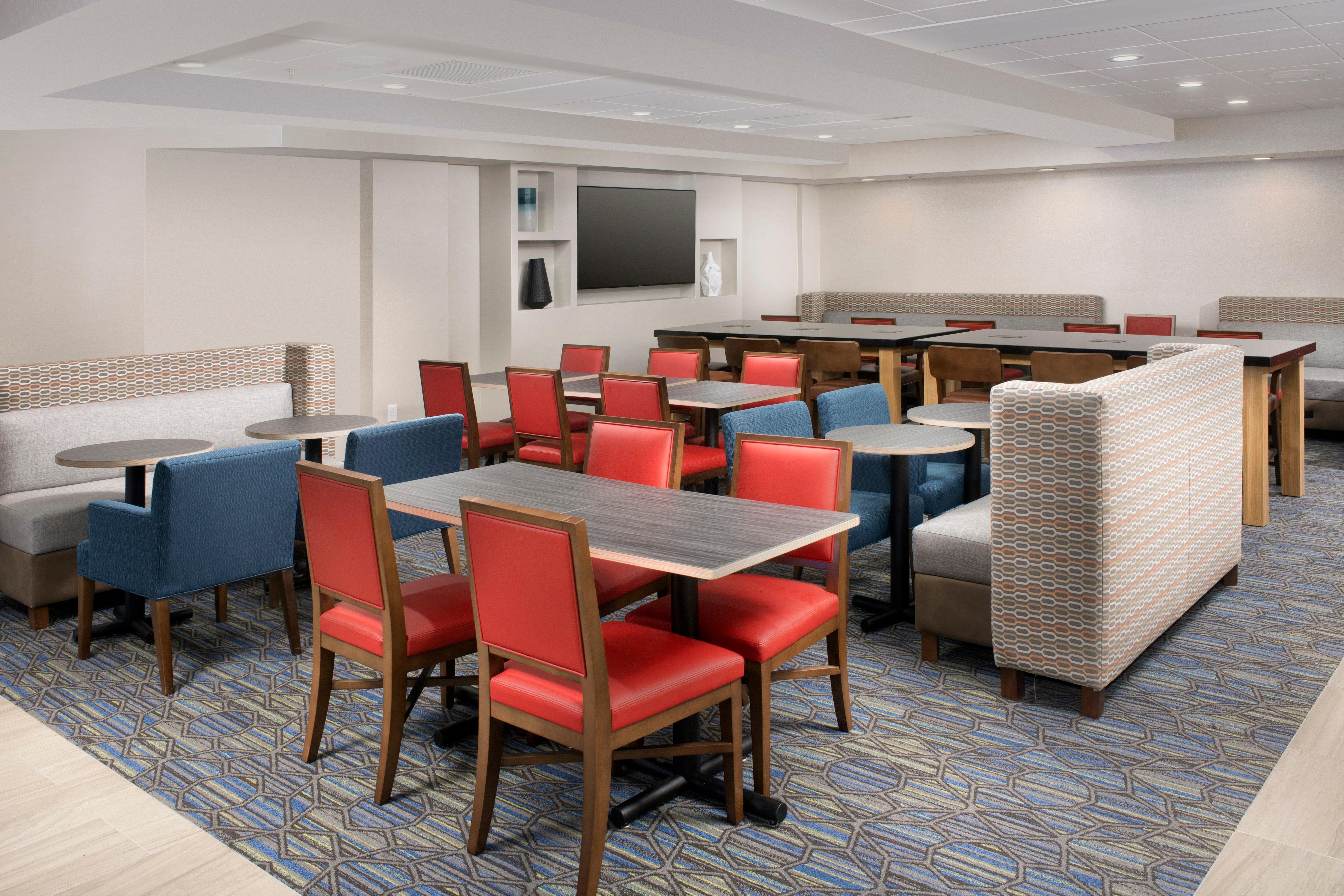 Holiday Inn Express & Suites Baltimore - BWI Airport North By Ihg Linthicum Exterior foto